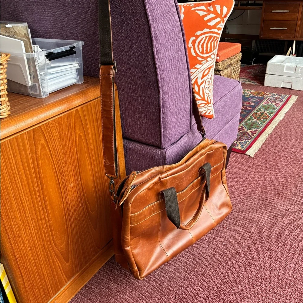 Scraften  Men's Genuine Leather Vintage Briefcase